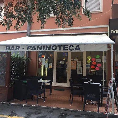 Stazione Szálloda Cattolica