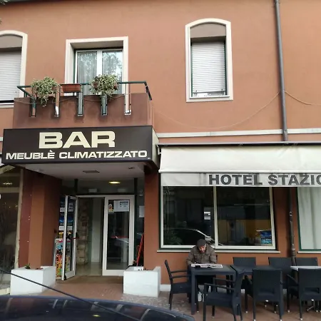 Stazione Szálloda Cattolica