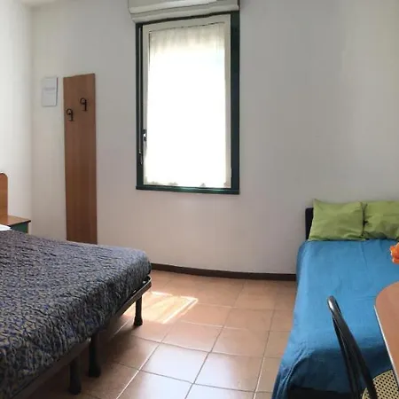 Stazione Ξενοδοχείο Κατόλικα